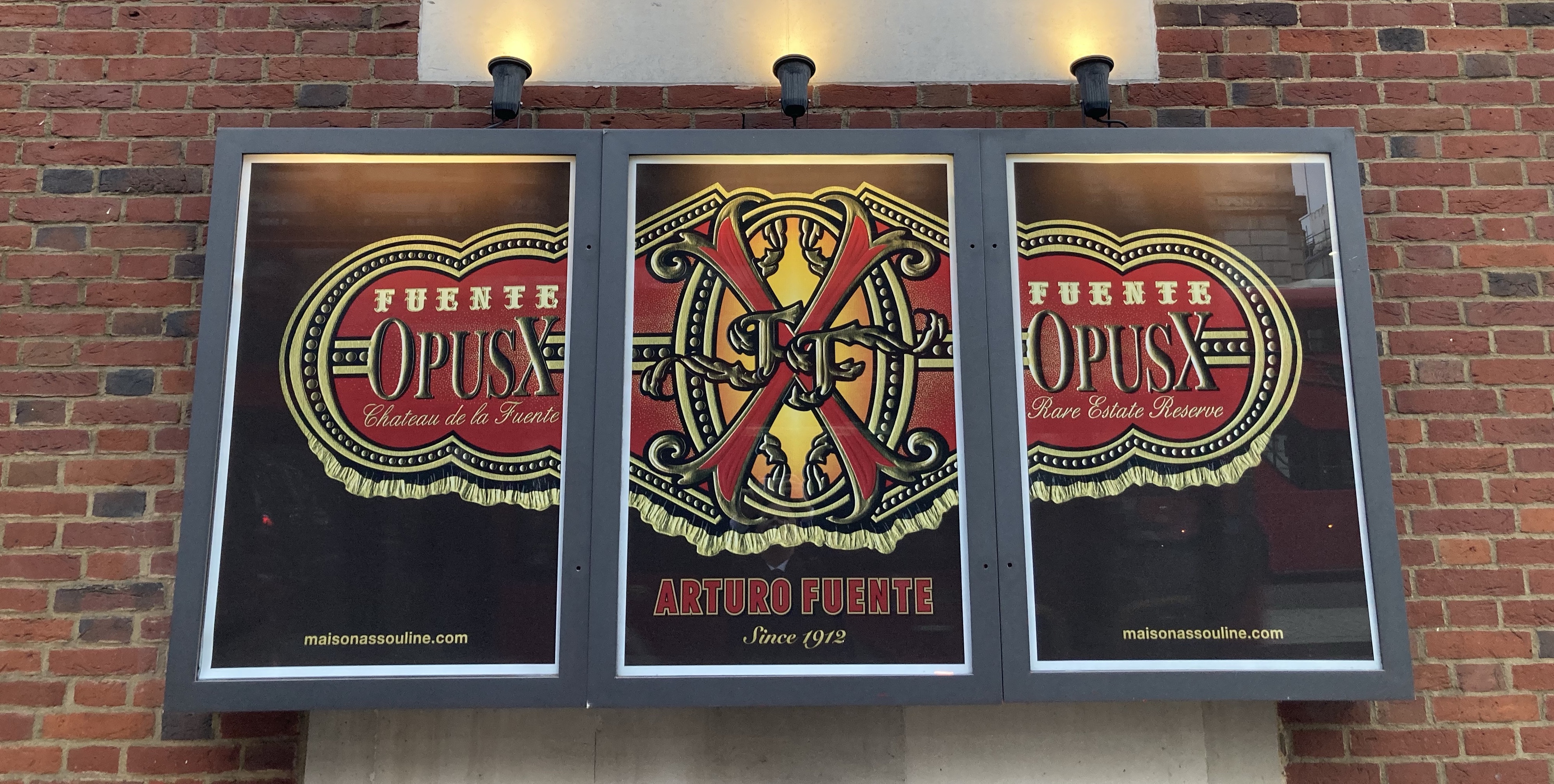 ‘Arturo Fuente’ Book Launch in London: A Night of Cigars, Cocktails, and Conversation