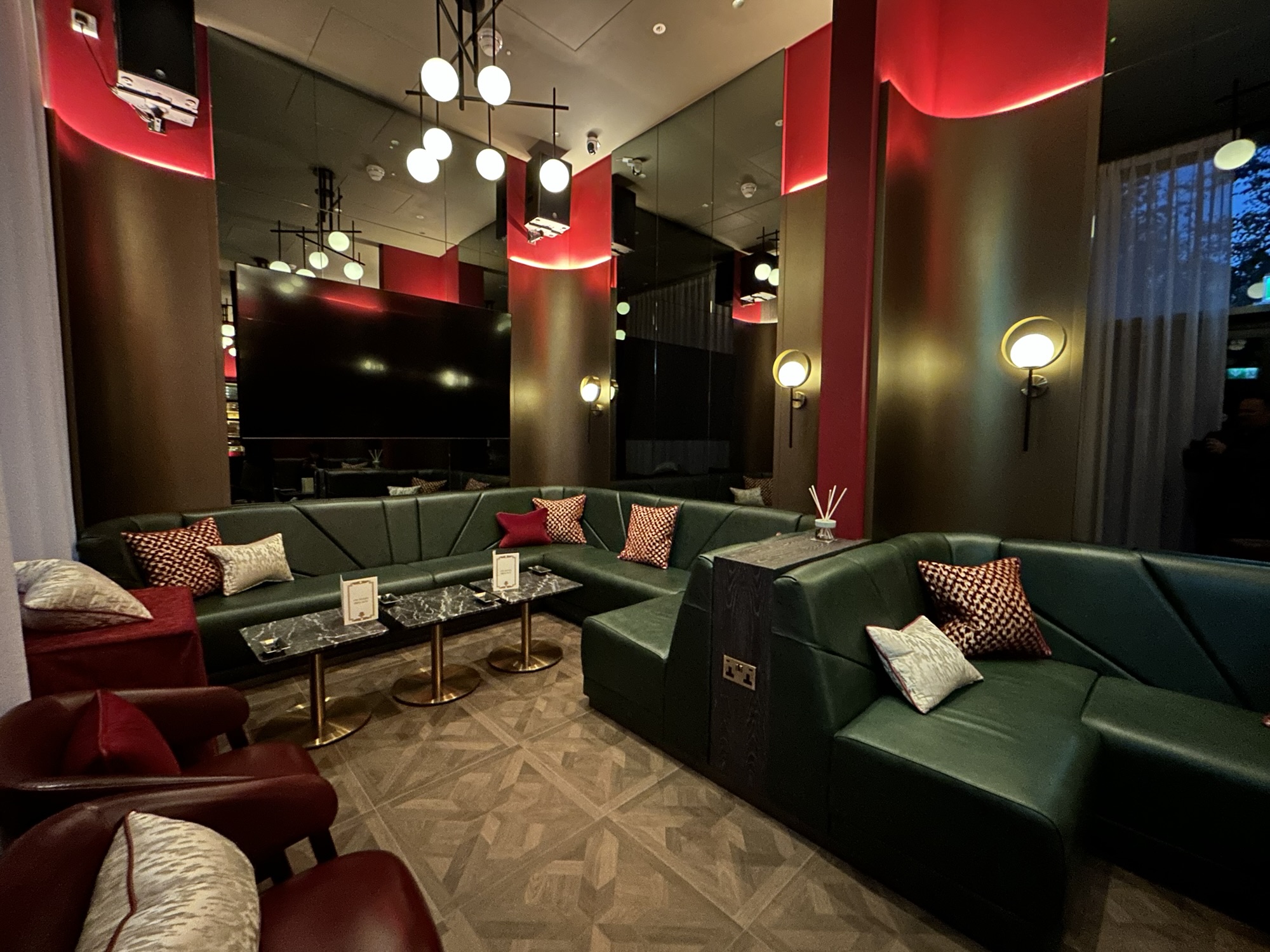 One Thames Cigars at Nine Elms, near Battersea and Vauxhall