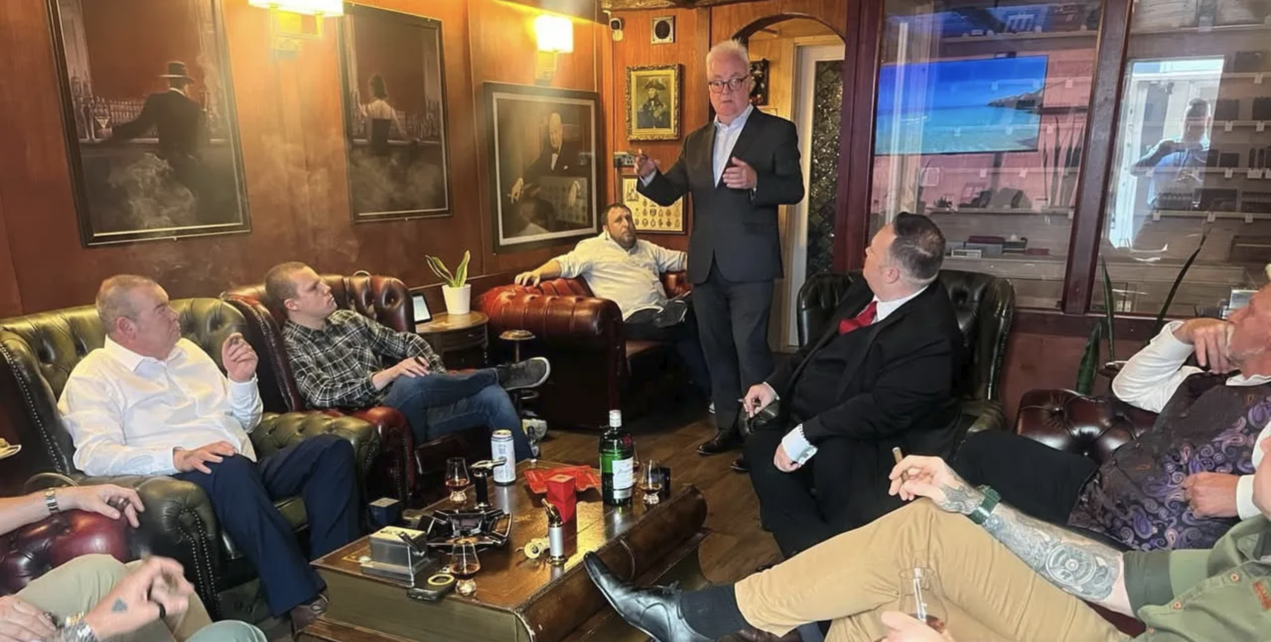 The Lord’s Cigar Lounge celebrates three years in Gosport