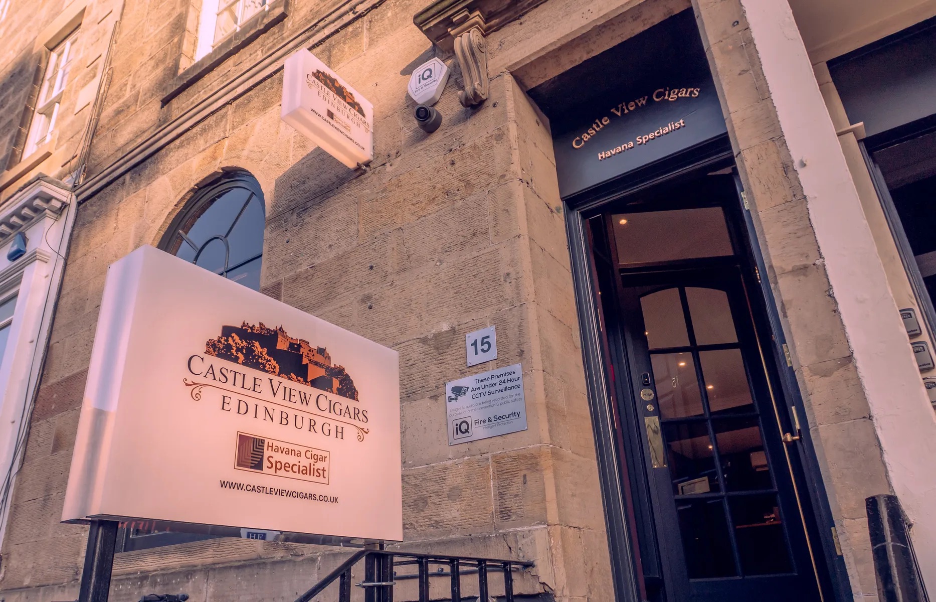 I finally visited Castle View Cigars in Edinburgh